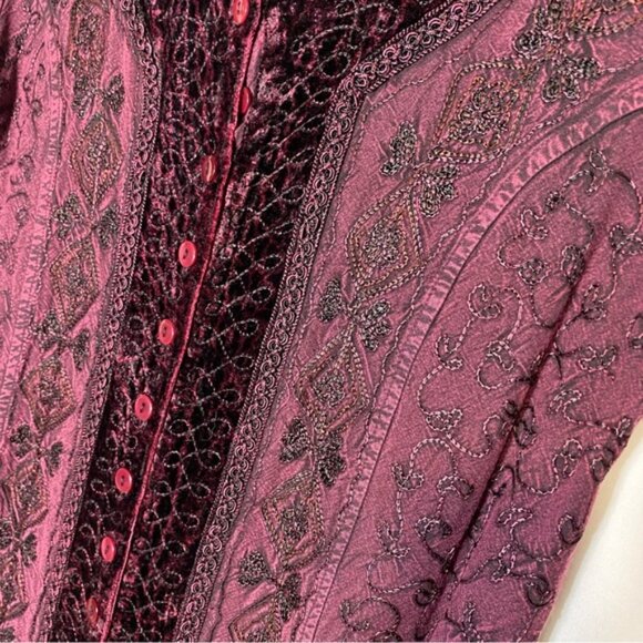 Vintage Yaya Burgundy Boho Scoop Neck Button Front Embroidered Top M - Picture 10 of 16
